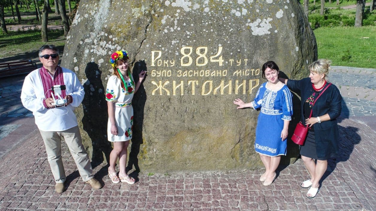 Вітаємо із всеукраїнським святом – Днем вишиванки!