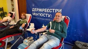 Співробітники ДП «НАІС» долучилися до донорства крові